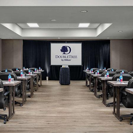 Doubletree By Hilton Chicago O'Hare Airport-Rosemont Hotel Exterior photo